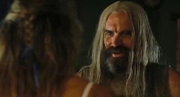 Požudan lesbian zabio maca hrvatska pornjava za njezine djevojke lizati