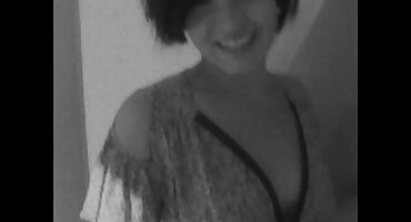 Prekrasna plavuša strastveno jaše na kurac svog hrvatski porno prijatelja