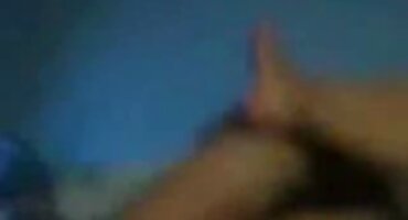 Dlakav čovjek stavlja u grlo Obrijane porno hrvatska djevojka sočan kurac