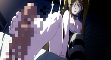 Dva crnca na krevetu gledaju na tijelo crnke porno hrvatski filmovi s velikim članovima