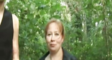 Komadi imaju hrvatski porno klipovi nezaboravan lezbijskog seksa na mekom kauču