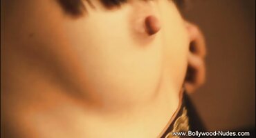 Momak porno filmovi hrvatski privlači polusestra, i on fucks joj