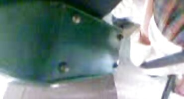 Junica je skinula sobu u hotelu i jebanje hrvatski porno s muškarcem