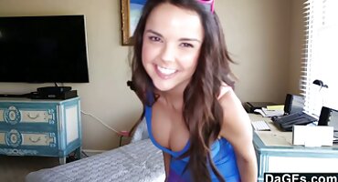 Momak na odijela jebanje hrvatske porno stranice u svlačionici tankom teen