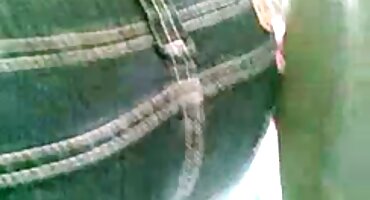 Vruća crnka služi usta nekoliko crnih svinja porno hrvatski odmah