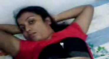 Lijepa hrv porno ženska masturbacija od vitke Plavuša