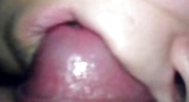 Bujna Plavuša najbolji hrvatski pornici strastveno stenje i ejakulira od brutalnog seksa s muškarcem