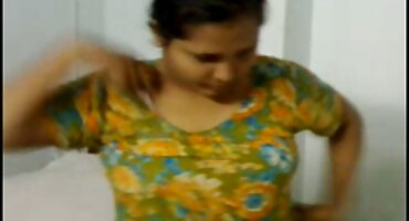 Mršava djevojka ima napeta pornici iz hrvatske šupak pumped up osoba