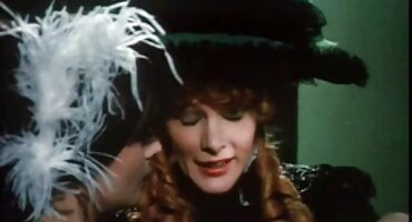 Djevojka čini Rimming ćelav čovjek i hrvatski pornici dobiva tvrdi seks