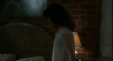 Lijep analni seks u planinama u dvorcu pomogao je porno video hrvatski bebi da se sperma