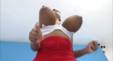 Mršava djevojka igrala je free porn hrvatska košarku s bratom i dala sebi da se ševe